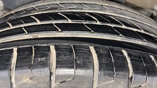 Used 2021 Hyundai Venue SX 1.0  Turbo Petrol Manual tyres LEFT REAR TYRE TREAD VIEW