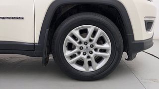 Used 2018 JEEP Compass [2017-2021] Limited 2.0 Diesel Diesel Manual tyres RIGHT FRONT TYRE RIM VIEW