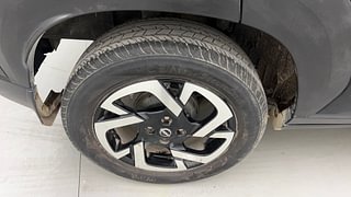 Used 2021 Nissan Magnite XV Petrol Manual tyres RIGHT REAR TYRE RIM VIEW