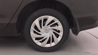 Used 2017 Honda City SV Petrol Manual tyres LEFT REAR TYRE RIM VIEW