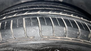 Used 2018 Ford EcoSport [2017-2020] Titanium + 1.5L Ti-VCT AT Petrol Automatic tyres LEFT FRONT TYRE TREAD VIEW