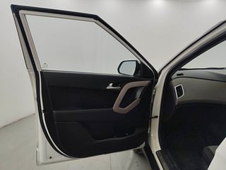 Used 2018 Hyundai Creta [2018-2020] 1.6 SX AT VTVT Petrol Automatic interior LEFT FRONT DOOR OPEN VIEW