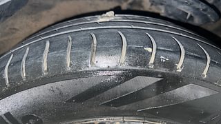 Used 2014 Hyundai Xcent [2014-2017] S Petrol Petrol Manual tyres RIGHT FRONT TYRE TREAD VIEW