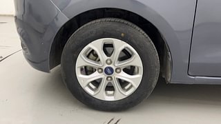 Used 2017 Ford Figo Aspire [2015-2019] Titanium1.5 TDCi Diesel Manual tyres LEFT FRONT TYRE RIM VIEW