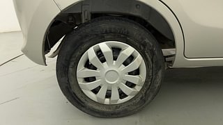 Used 2021 Maruti Suzuki Alto 800 [2019-2022] LXI Petrol Manual tyres RIGHT REAR TYRE RIM VIEW