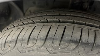 Used 2017 Ford Figo Aspire [2015-2019] Titanium1.5 TDCi Diesel Manual tyres LEFT FRONT TYRE TREAD VIEW