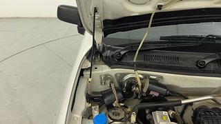 Used 2021 Maruti Suzuki Alto 800 [2019-2022] LXI Petrol Manual engine ENGINE RIGHT SIDE HINGE & APRON VIEW