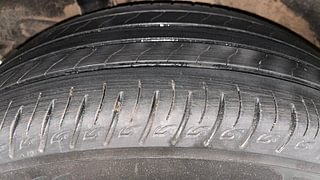 Used 2019 Hyundai Venue [2019-2022] SX 1.0 Turbo Dual Tone Petrol Manual tyres RIGHT REAR TYRE TREAD VIEW