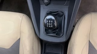 Used 2017 Ford Figo Aspire [2015-2019] Titanium1.5 TDCi Diesel Manual interior GEAR  KNOB VIEW