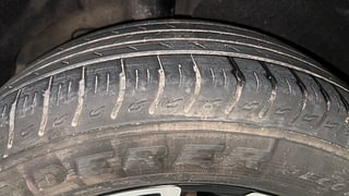 Used 2022 Kia Carens Prestige Plus 1.4 Petrol 7 STR Petrol Manual tyres RIGHT REAR TYRE TREAD VIEW