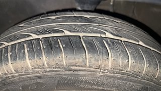 Used 2016 Maruti Suzuki Alto 800 [2016-2019] Lxi Petrol Manual tyres LEFT FRONT TYRE TREAD VIEW