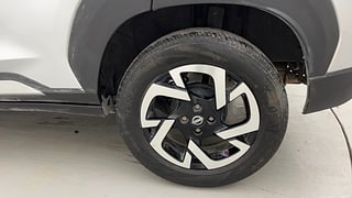 Used 2022 Nissan Magnite XV Turbo CVT Petrol Automatic tyres LEFT REAR TYRE RIM VIEW