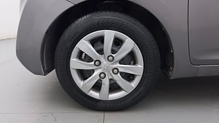 Used 2012 Hyundai Eon [2011-2018] Magna + Petrol Manual tyres LEFT FRONT TYRE RIM VIEW