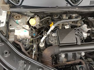 Used 2022 Nissan Magnite XE Petrol Manual engine ENGINE RIGHT SIDE VIEW