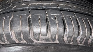 Used 2023 Maruti Suzuki New Ertiga VXI AT Petrol Automatic tyres RIGHT FRONT TYRE TREAD VIEW