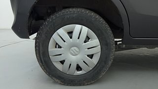 Used 2016 Maruti Suzuki Alto 800 [2016-2019] Lxi Petrol Manual tyres RIGHT REAR TYRE RIM VIEW