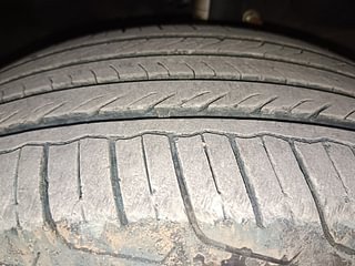 Used 2023 Maruti Suzuki Fronx Alpha 1.0L Turbo MT Petrol Manual tyres RIGHT FRONT TYRE TREAD VIEW