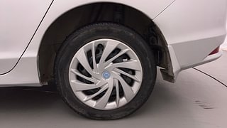 Used 2014 Honda City [2014-2017] SV CVT Petrol Automatic tyres LEFT REAR TYRE RIM VIEW
