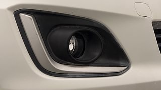 Used 2016 Maruti Suzuki Swift [2011-2017] VXi Petrol Manual top_features Fog lamps
