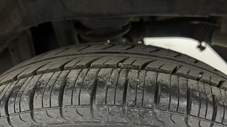 Used 2013 Maruti Suzuki Alto 800 [2012-2016] Lxi Petrol Manual tyres LEFT REAR TYRE TREAD VIEW