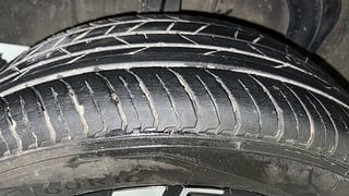 Used 2022 Renault Kiger RXZ AMT Petrol Automatic tyres RIGHT REAR TYRE TREAD VIEW