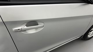Used 2017 Honda Amaze 1.2 VX (O) Petrol Manual dents MINOR SCRATCH