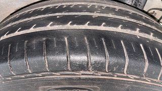 Used 2017 Hyundai Elite i20 [2014-2018] Magna 1.2 Petrol Manual tyres LEFT REAR TYRE TREAD VIEW