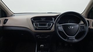 Used 2017 Hyundai Elite i20 [2014-2018] Magna 1.2 Petrol Manual interior DASHBOARD VIEW