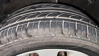 Used 2015 Maruti Suzuki Baleno [2015-2019] Alpha Petrol Petrol Manual tyres LEFT FRONT TYRE TREAD VIEW