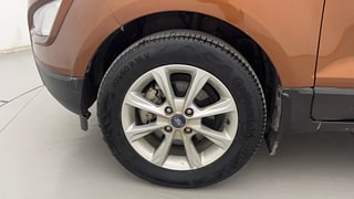 Used 2018 Ford EcoSport [2017-2021] Titanium 1.5L Ti-VCT Petrol Manual tyres LEFT FRONT TYRE RIM VIEW