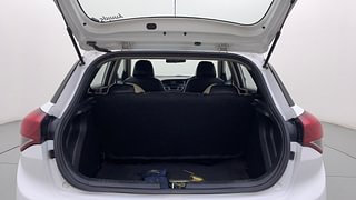 Used 2017 Hyundai Elite i20 [2014-2018] Magna 1.2 Petrol Manual interior DICKY INSIDE VIEW