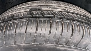 Used 2022 Tata Safari XM Diesel Manual tyres RIGHT FRONT TYRE TREAD VIEW