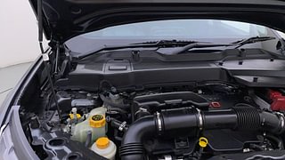 Used 2022 Tata Safari XM Diesel Manual engine ENGINE RIGHT SIDE HINGE & APRON VIEW