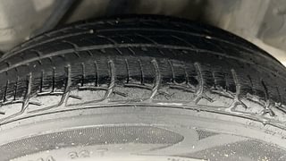 Used 2017 Honda Amaze 1.2 VX (O) Petrol Manual tyres LEFT REAR TYRE TREAD VIEW