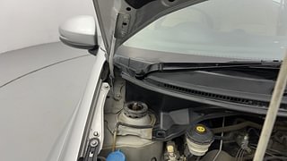 Used 2017 Honda Amaze 1.2 VX (O) Petrol Manual engine ENGINE RIGHT SIDE HINGE & APRON VIEW