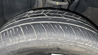 Used 2022 Renault Kiger RXZ AMT Petrol Automatic tyres LEFT FRONT TYRE TREAD VIEW