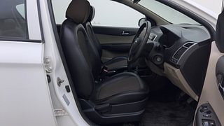 Used 2014 Hyundai i20 [2012-2014] Magna (O) 1.4 CRDI Diesel Manual interior RIGHT SIDE FRONT DOOR CABIN VIEW