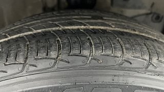 Used 2017 Honda Amaze 1.2 VX (O) Petrol Manual tyres RIGHT FRONT TYRE TREAD VIEW