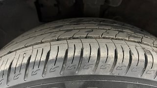 Used 2023 Hyundai Venue N-Line N8 DCT Dual tone Petrol Automatic tyres LEFT FRONT TYRE TREAD VIEW