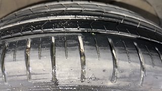 Used 2021 Maruti Suzuki Baleno [2019-2022] Zeta Petrol Petrol Manual tyres RIGHT FRONT TYRE TREAD VIEW