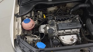 Used 2015 Volkswagen Polo [2015-2019] Highline1.2L (P) Petrol Manual engine ENGINE RIGHT SIDE VIEW
