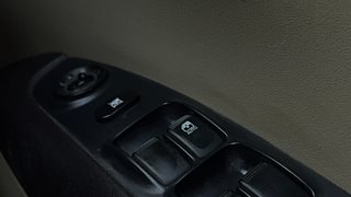 Used 2011 Hyundai i10 [2010-2016] Magna 1.2 Petrol Petrol Manual top_features Central locking