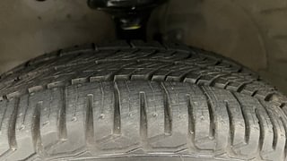 Used 2013 Maruti Suzuki Wagon R 1.0 [2010-2019] VXi Petrol Manual tyres LEFT FRONT TYRE TREAD VIEW