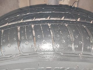 Used 2021 Tata Tiago NRG XZ Petrol Manual tyres RIGHT FRONT TYRE TREAD VIEW