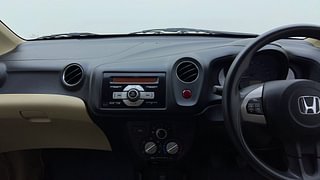 Used 2015 Honda Amaze [2013-2016] 1.2 S i-VTEC Petrol Manual interior MUSIC SYSTEM & AC CONTROL VIEW