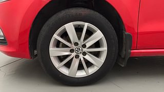 Used 2015 Volkswagen Polo [2015-2019] Highline1.2L (P) Petrol Manual tyres LEFT FRONT TYRE RIM VIEW