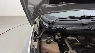 Used 2017 Ford EcoSport [2015-2017] Titanium 1.5L Ti-VCT Petrol Manual engine ENGINE RIGHT SIDE HINGE & APRON VIEW