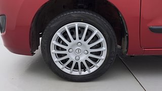 Used 2016 Maruti Suzuki Wagon R 1.0 [2015-2019] VXi (O) AMT Petrol Automatic tyres LEFT FRONT TYRE RIM VIEW