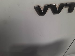 Used 2017 Maruti Suzuki Swift [2011-2017] VXi Petrol Manual dents MINOR SCRATCH