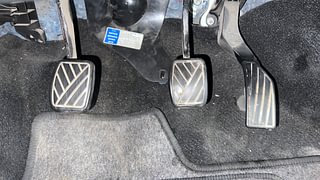 Used 2017 Maruti Suzuki Swift [2011-2017] VXi Petrol Manual interior PEDALS VIEW